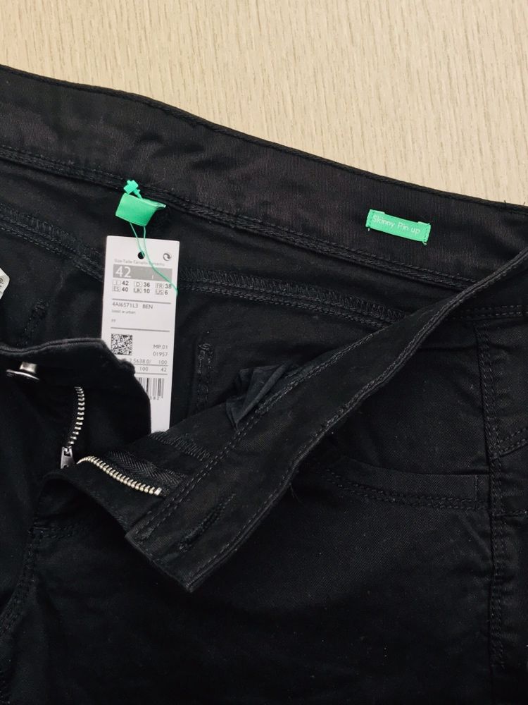 Pantaloni damă Benetton noi