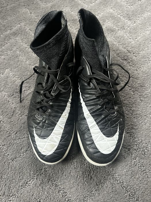 Стоножки Nike Hypervenom