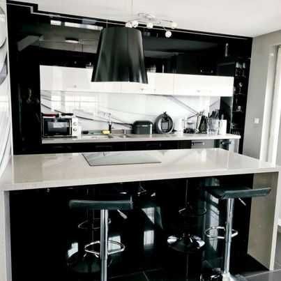 Даваме под наем тристаен апартамент в Борово