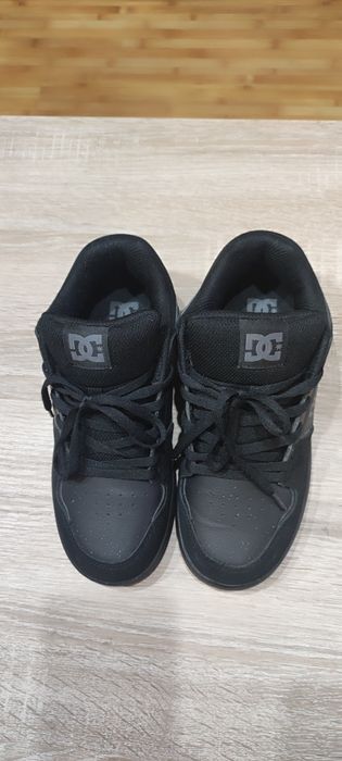 Adidași DC shoes original, 39