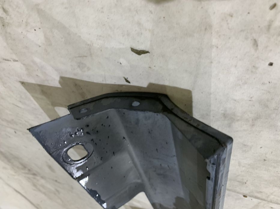 Prag dreapta Mercedes C-Class W204, 2007, 2008, 2009, 2010, 2011, 2012, 2013, cod origine OE A2046900440.