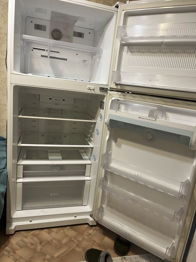 Продам холодильник LG, 60 cm