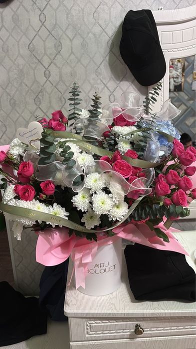 Букет цветов комбинация