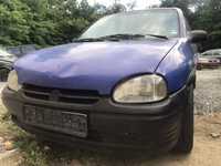 Opel Corsa 1.5D 1995 На Части