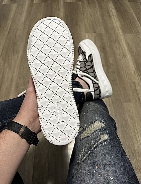 Adidasi Valentino one stud