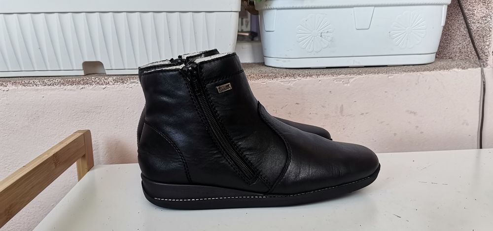 Боти Rieker Antistress 39.5н.