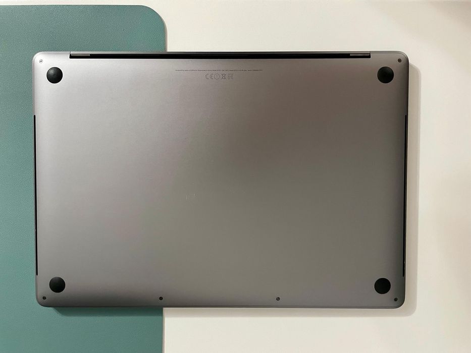 MacBook Pro 15-inch model 2016,