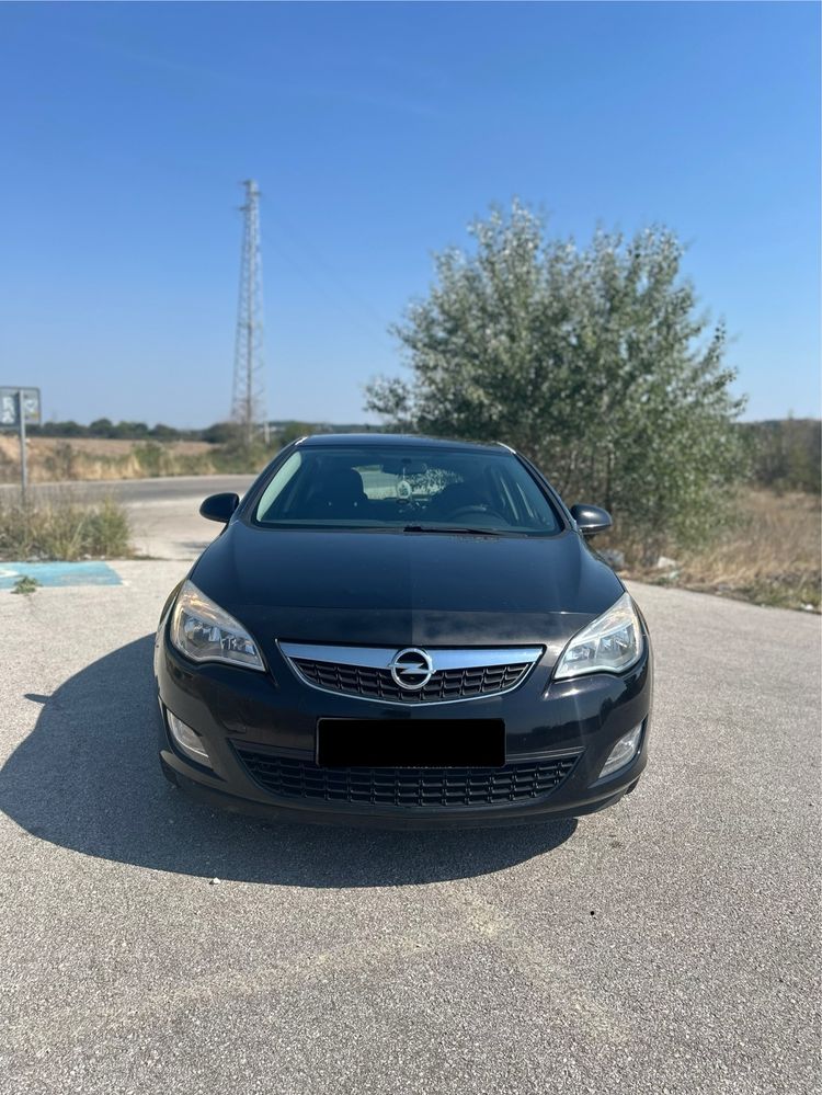 Opel astra J 2010 1.7CDTI