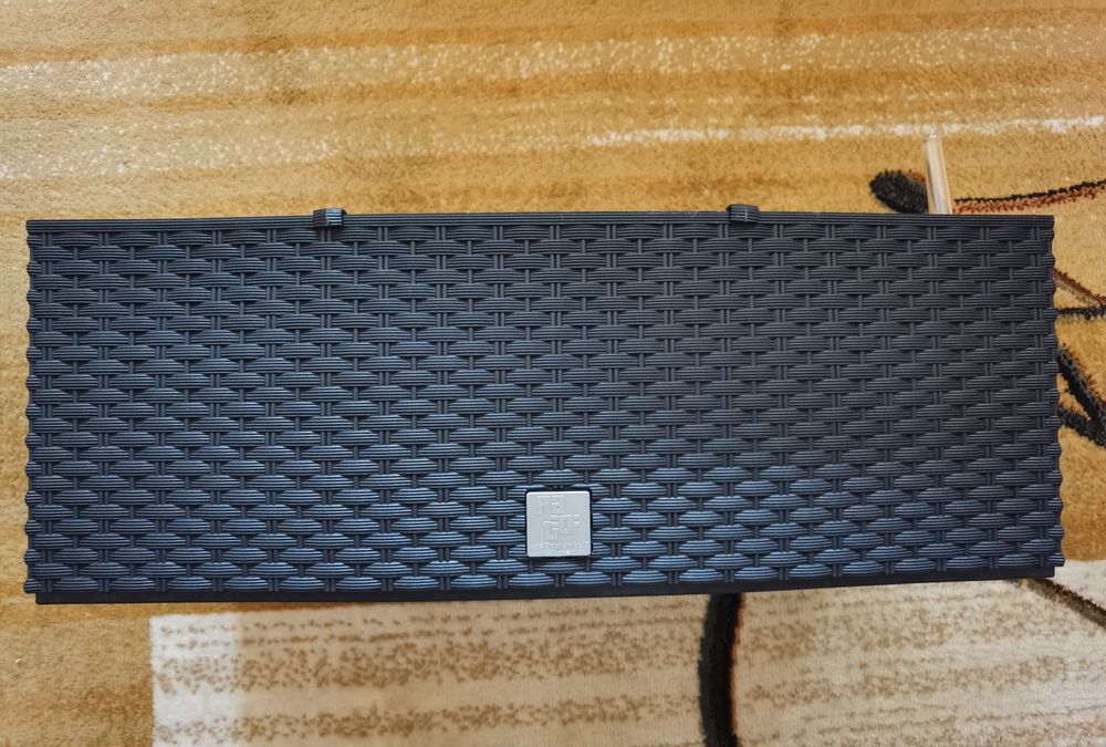 Jardiniera plastic cu finisaj ratan sintetic Rato