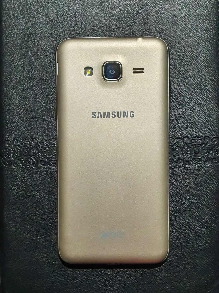 Samsung j3 telefoni sotiladi