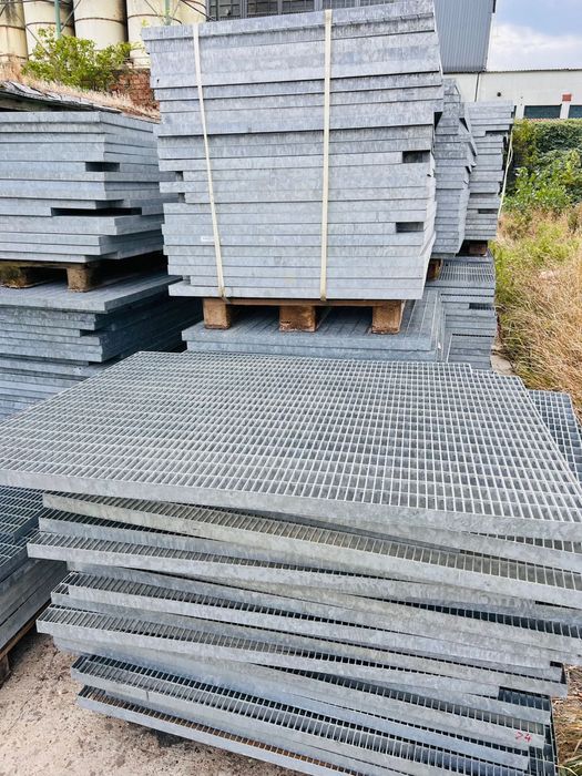 Gratare zincate 1300