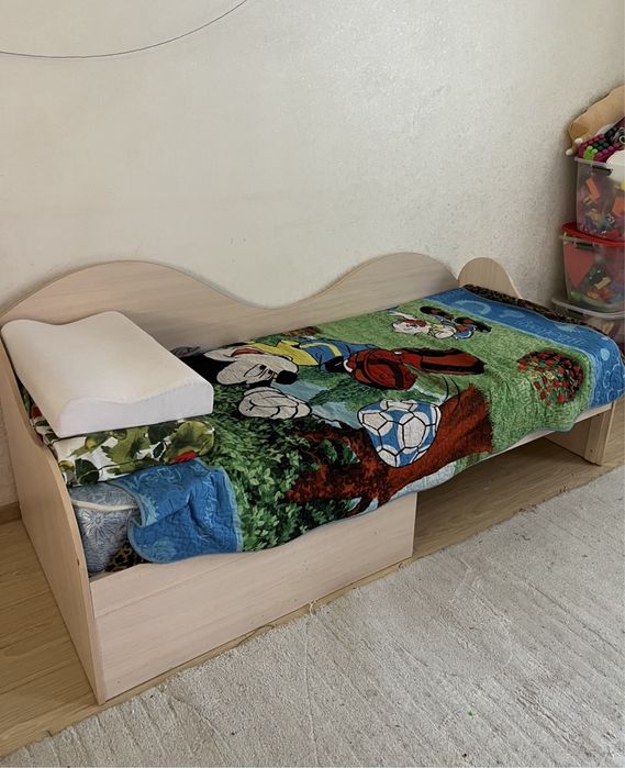 Продам кровать