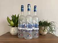 Grey Goose празни бутилки
