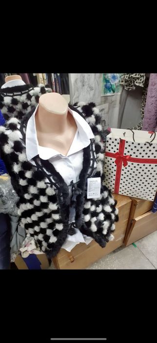 Жилетки норковые