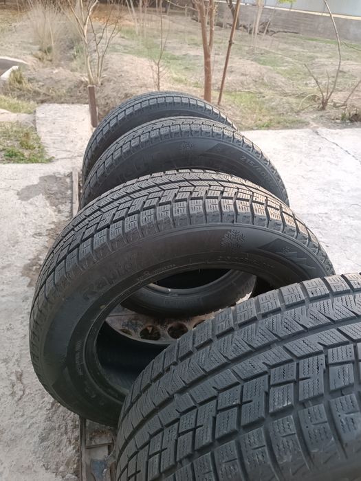 Зимние шины 4 шт