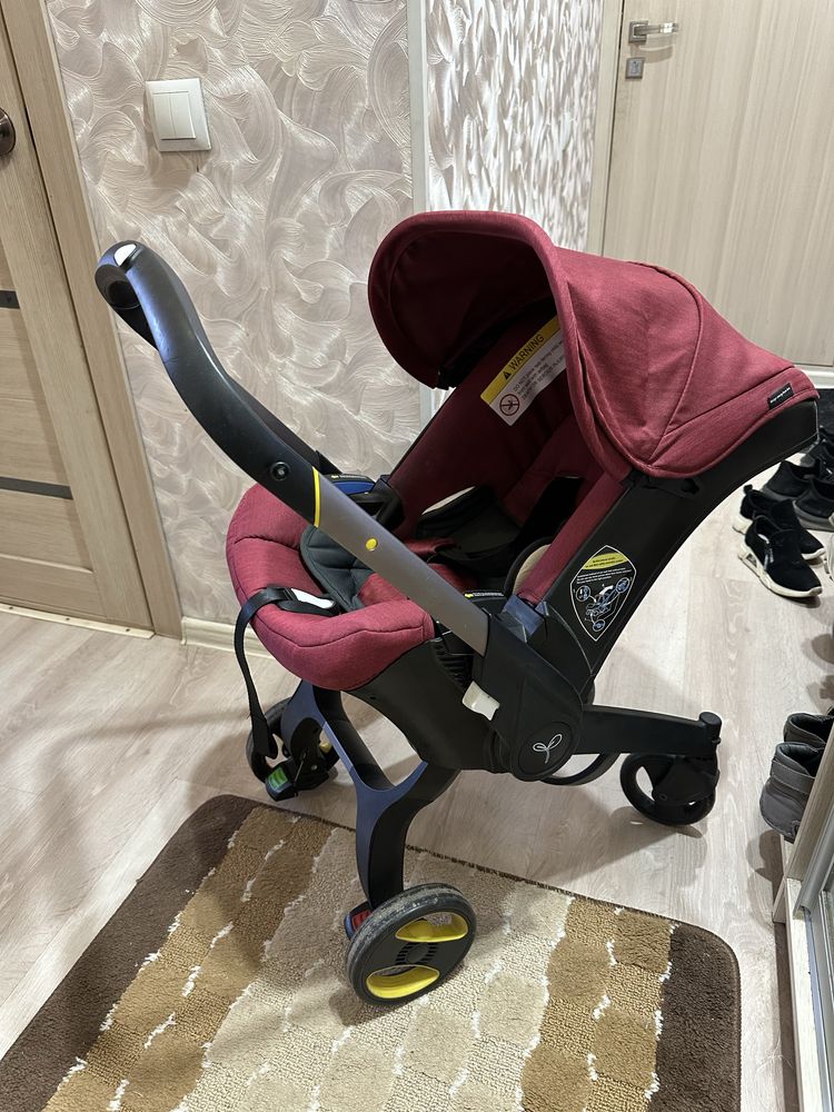Продам детскую коляску