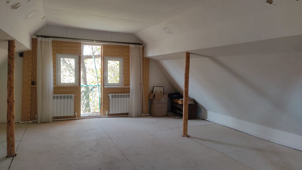 Продается дача в п.Навбахор, Паркентский район