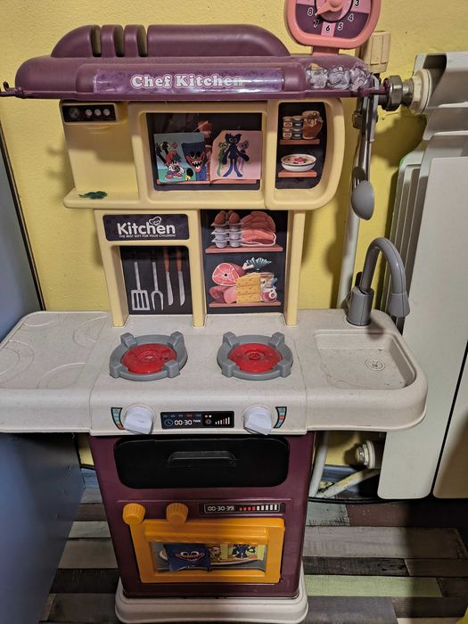 Детска кухня, подходяща за деца от 3 години