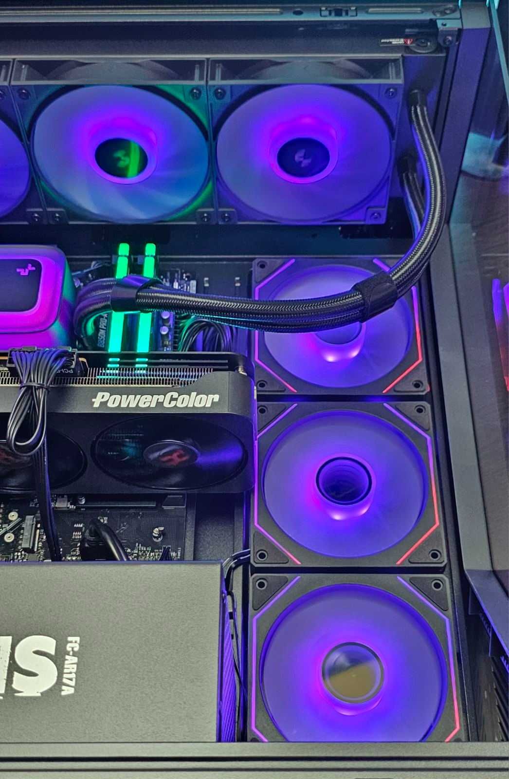 RX 9070XT 16GB/Ryzen 7-7800X3D/RAM 32GB/SSD 1TB/Чисто Нов+Гаранция!