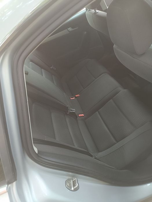Audi A4 b8 an 2012 motor 2.0 tdi 140 cp accept și variante + diferenta
