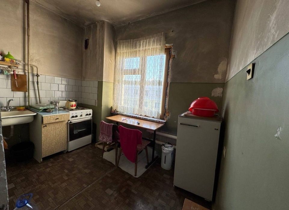 Срочно Продаётся Кушбеги 1/5/5 без ремонта локации топ !