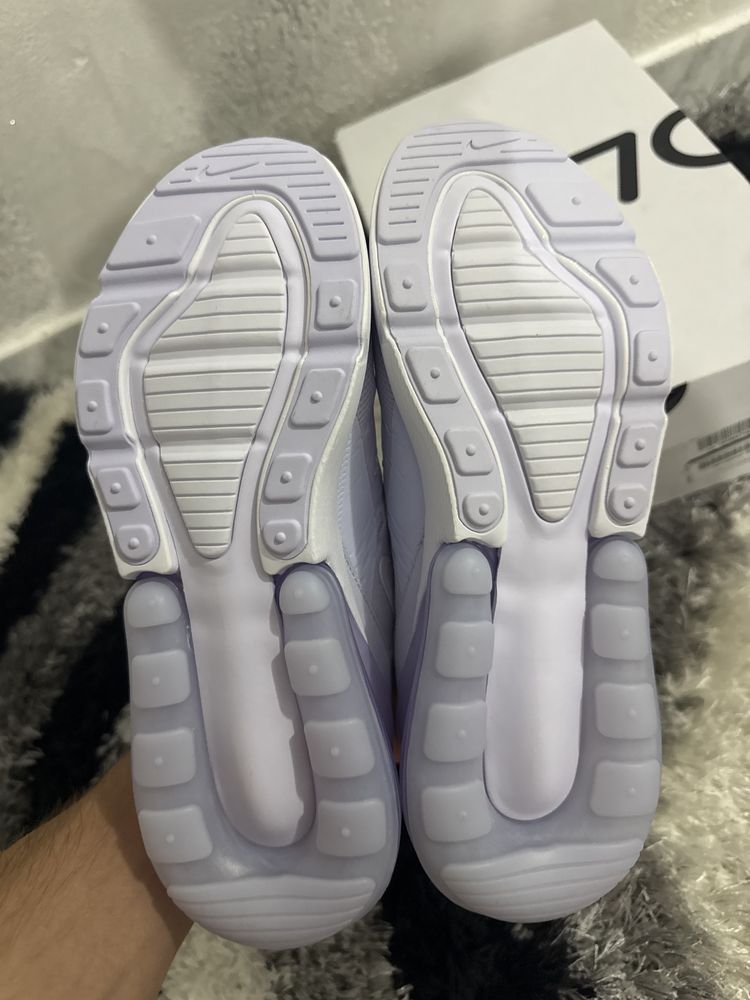 Nike air max 270