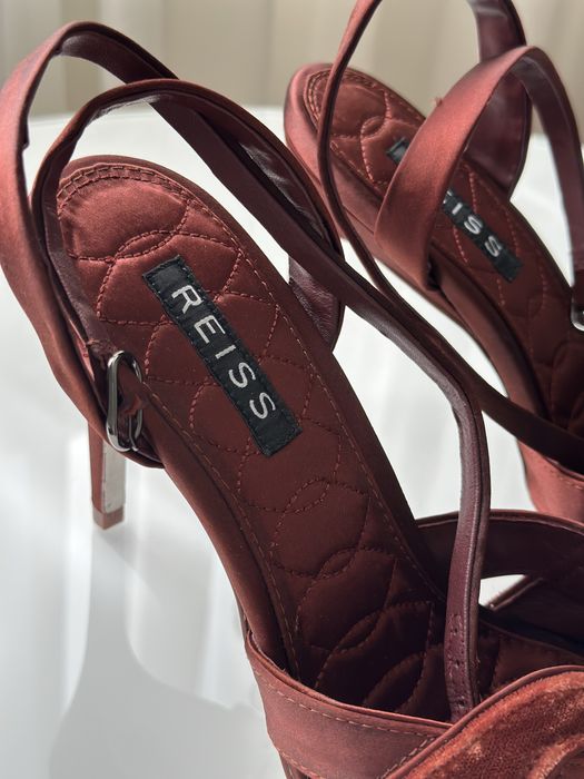 Sandale Reiss noi