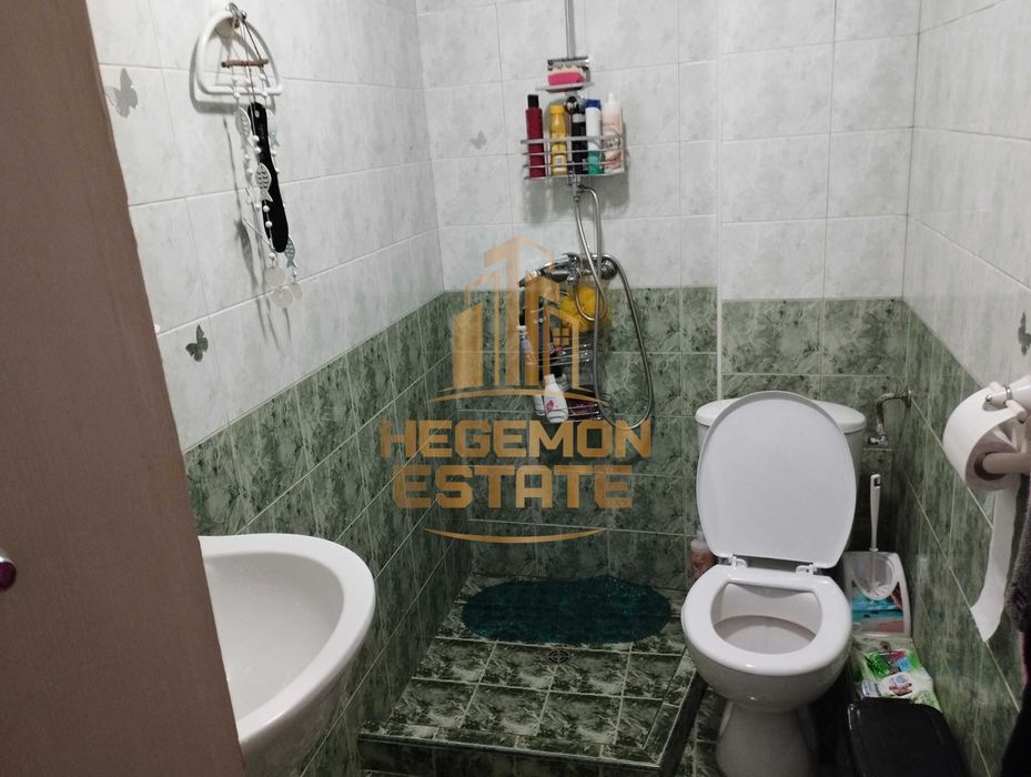 Продава се Двустаен апартамент в Варна, Левски - 53 кв.м за 2321 €/кв.м - Снимка #8