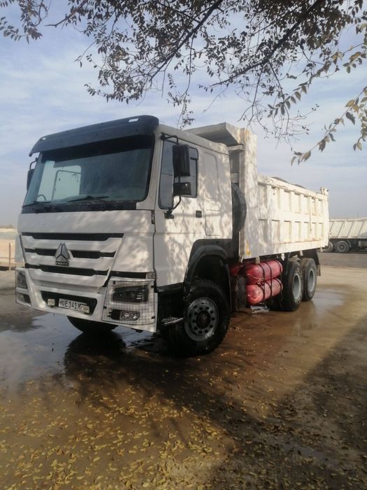 Самосвал Shacman 2013 срочно сотилади