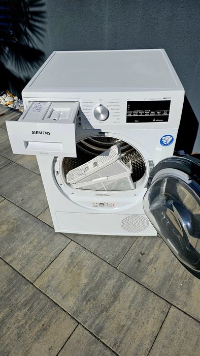 Uscator de haine Siemens iq 500 8kg A+++