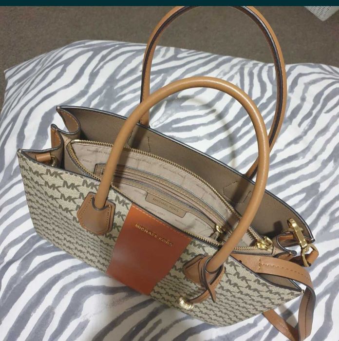 Geanta dama Michael Kors