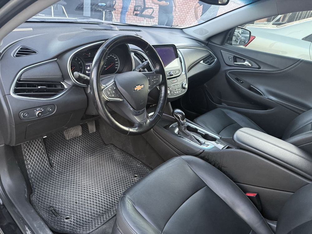 Chevrolet Malibu 2021 yil ideal xolata 2.0 turbo