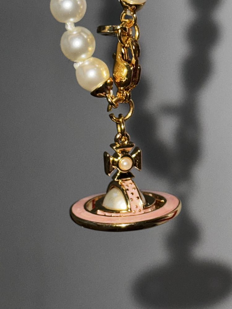 Vivienne Westwood pearl choker gold hardware, чисто нов, неносен