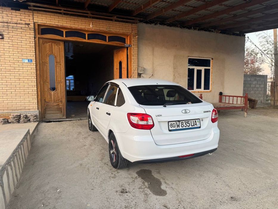 Лада гранта 2015 1.6 бензин метан