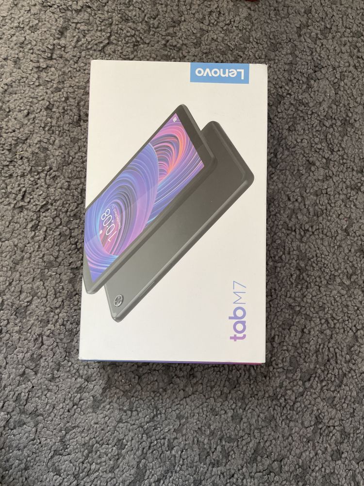Tableta Lenovo  tabM7