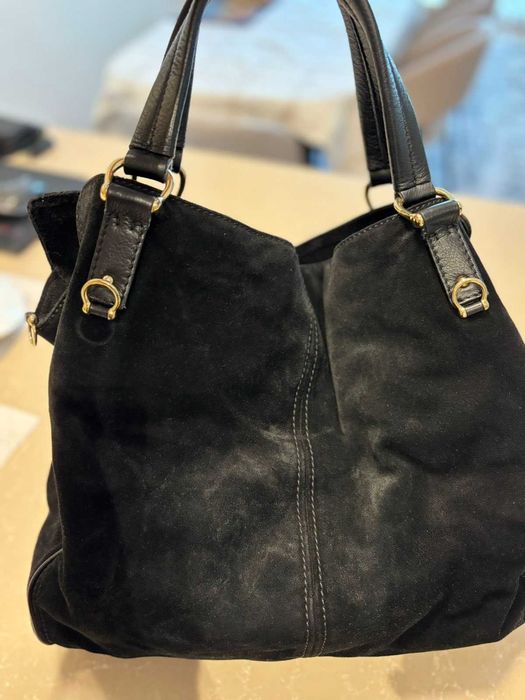Черна велурена чанта Musette