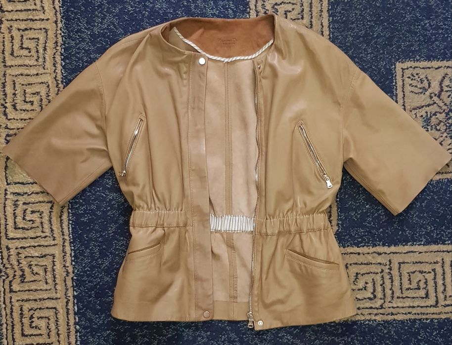 Продам кожаную куртку