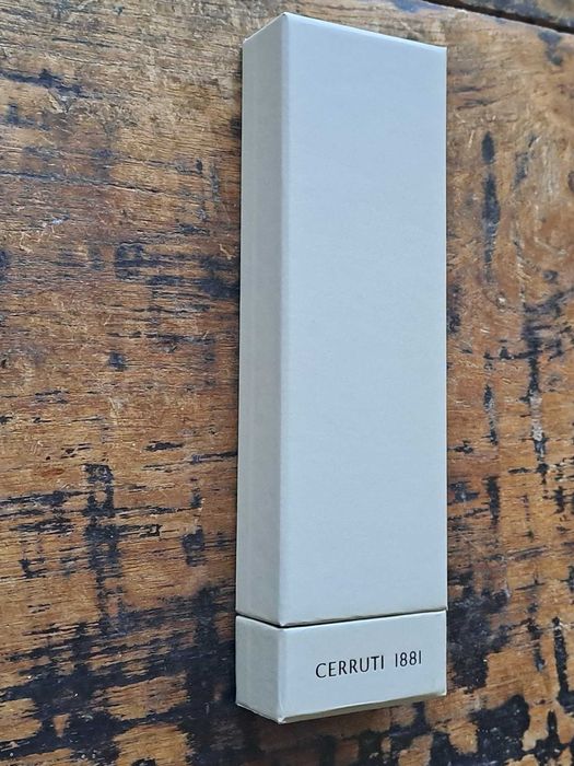 химикалка Черути CERRUTI 1881, метална, сребристи части и черен лак