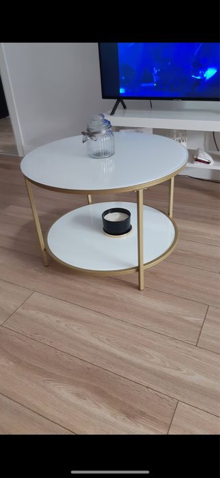 Masa sticla auriu Jysk