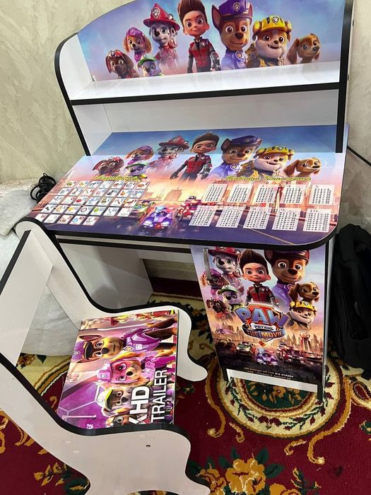 Парта для детей.