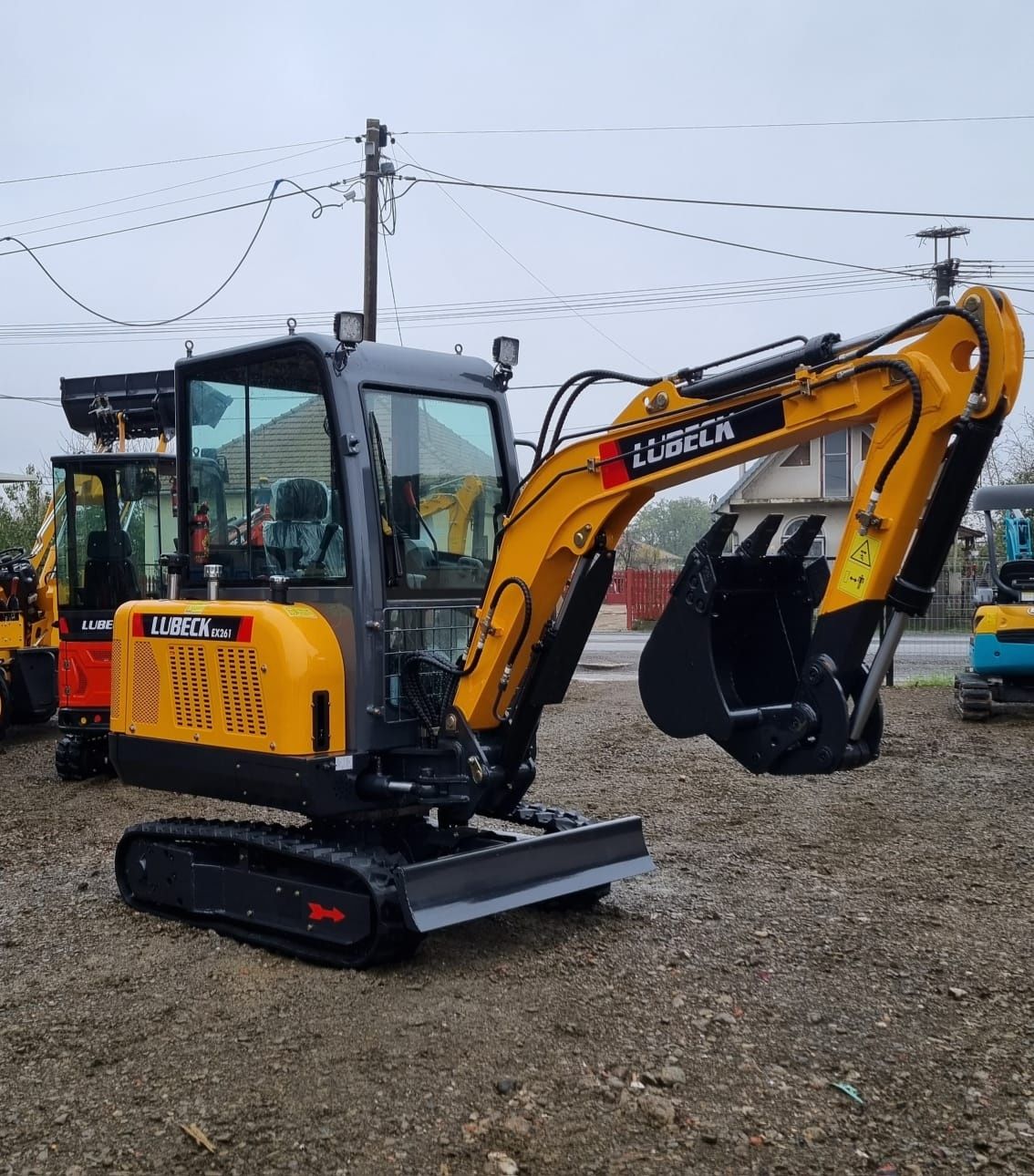 Miniexcavator LUBECK EX-261~ 2600kg. NOU~