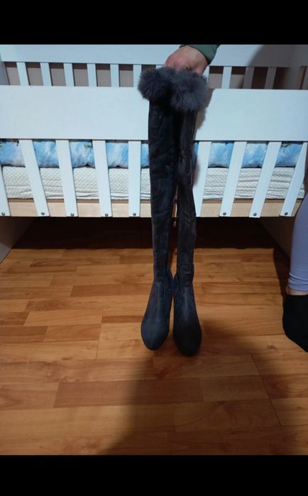 Cizme talie înaltă