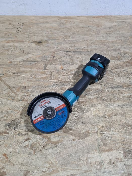 Flex brushless Makita DGA504
