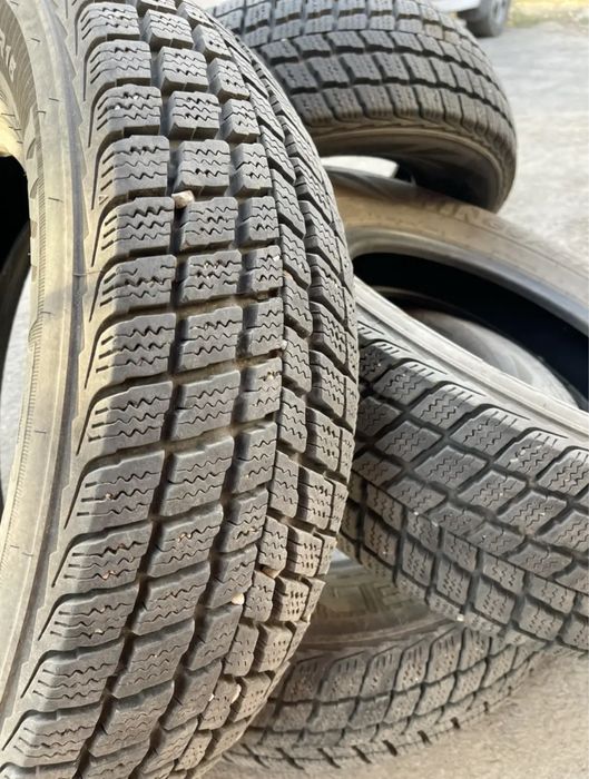 205/70/15 NEXEN Корея почти новые