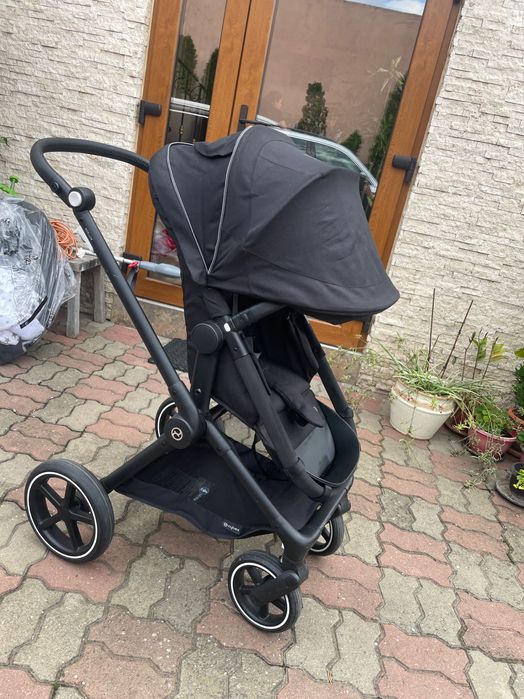 Cărucior Cybex Eos lux Moon Black 3 piese