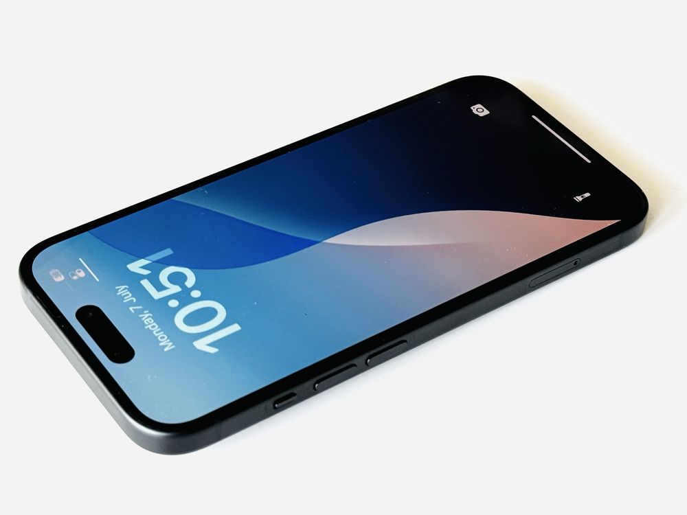 НОВ! Iphone 15 128GB Black 100% Батерия! Гаранция 6 месеца
