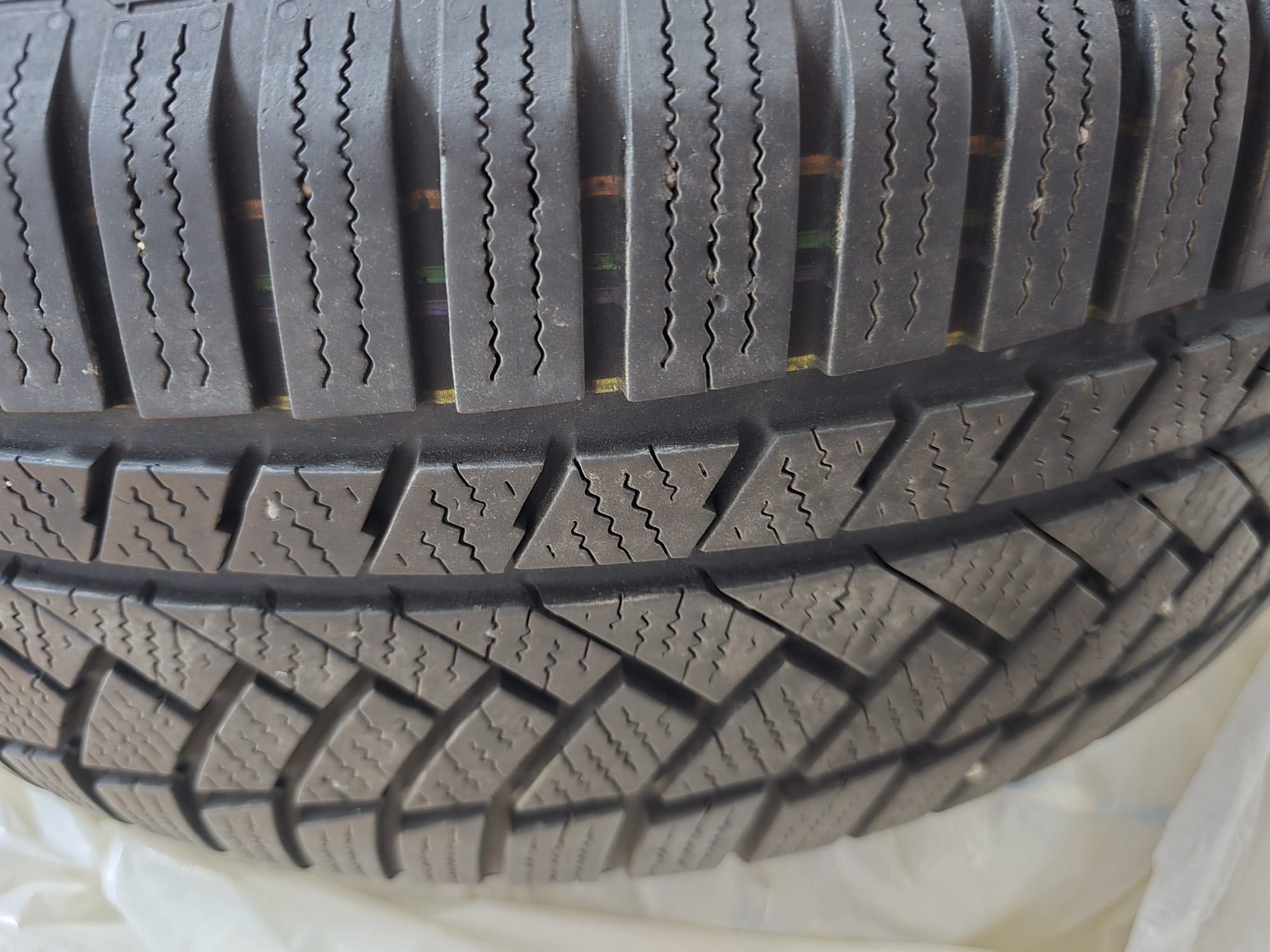 Anvelope iarna 225/55 R17