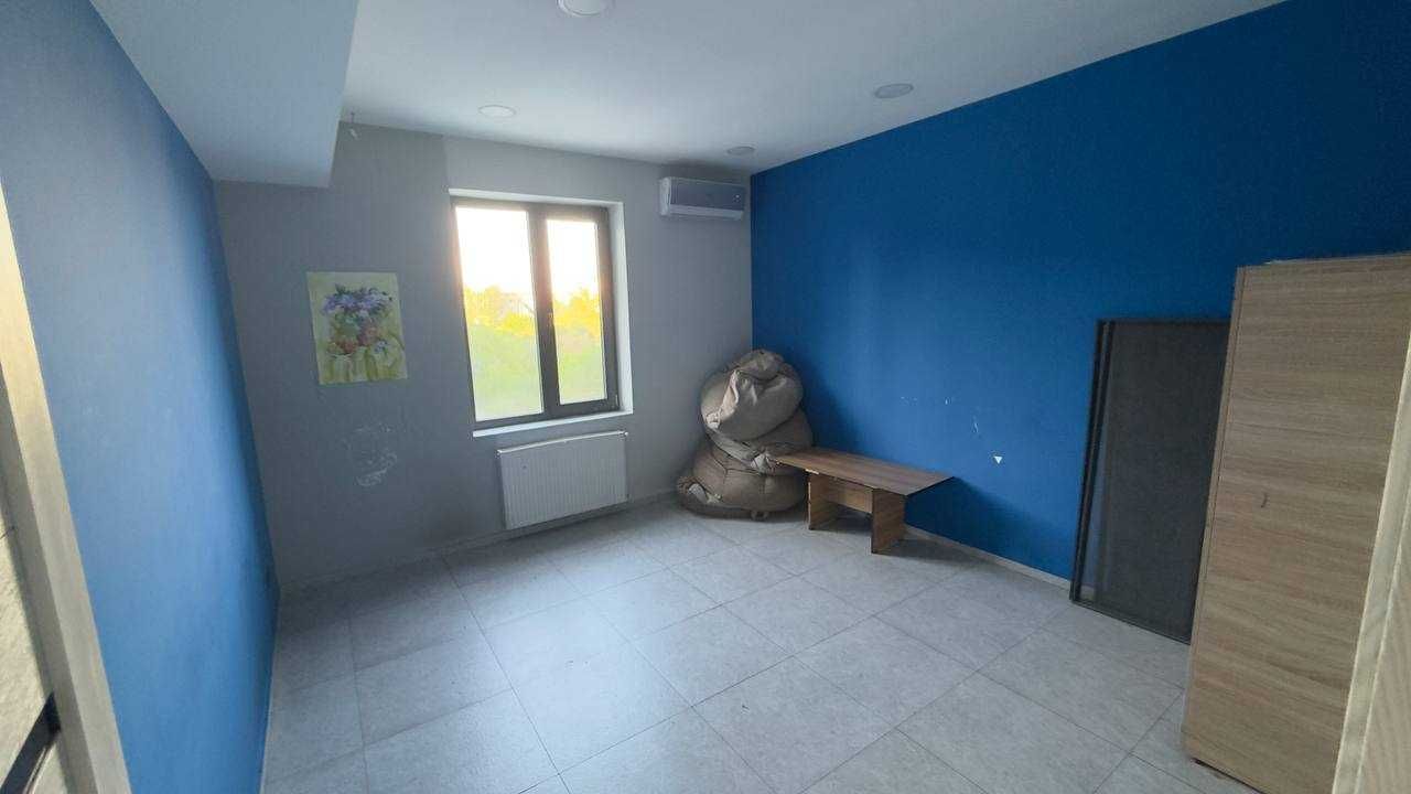 ул.Айбек Госпитальный МЦ Шох 233 м² Зал+5-кабинетов 3-этаж ремонт