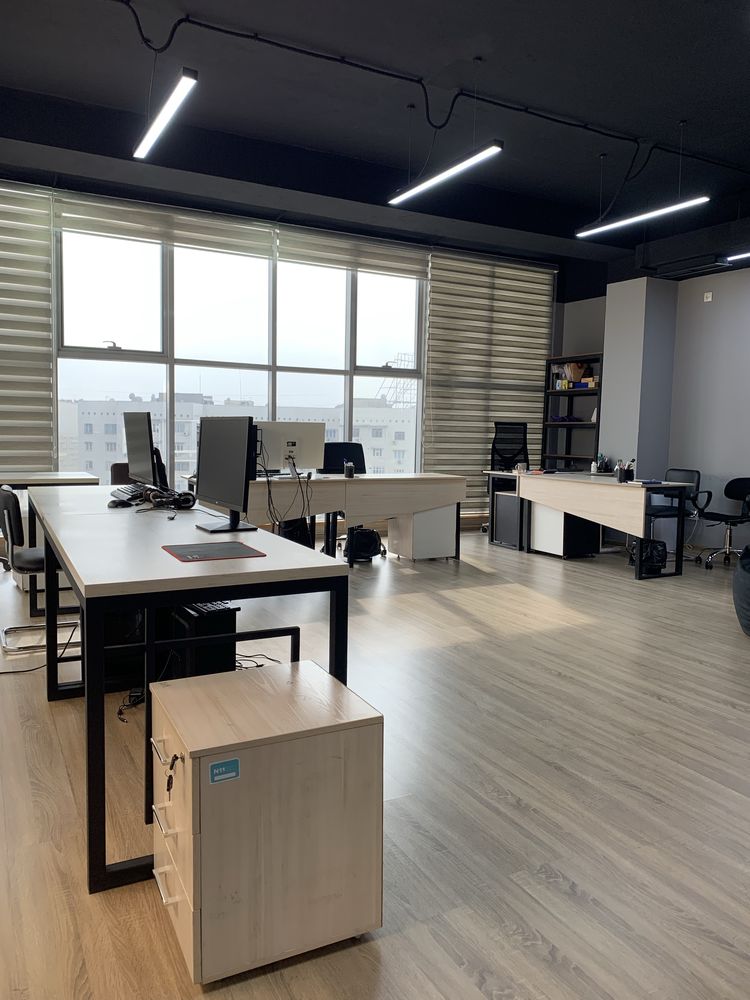 Продается на ул.Паркенской ( EVOS) ОФИС 325м2 9этаж с ремонтом