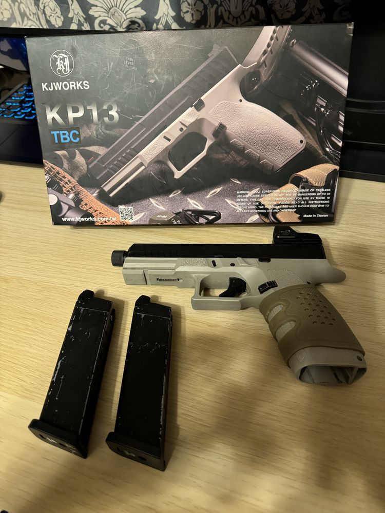 KJW KP-13 Green Gas Airsoft